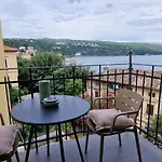 Luxury Nobile With Private Parking