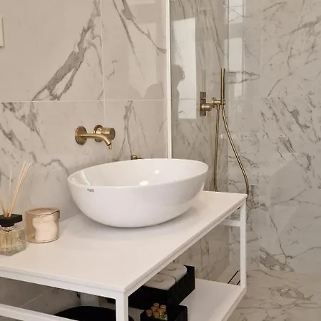 Nobile With Private Parking 아파트