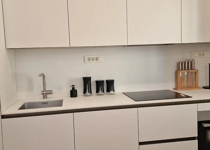 Nobile With Private Parking Апартаменты *