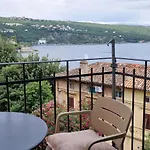 Luxury Nobile With Private Parking *