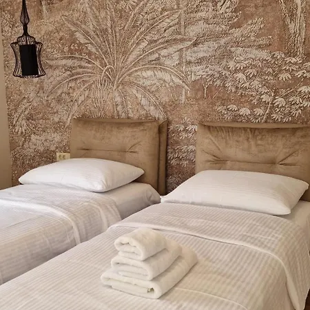 Luxury Nobile With Private Parking Abbázia