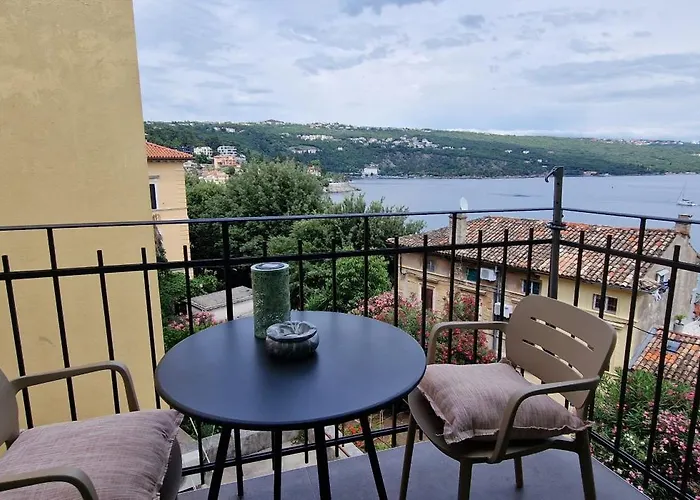 Apartment Nobile With Private Parking
